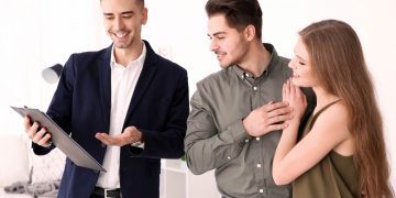 8-Ways-to-Get-More-Clients-As-a-Real-Estate-Agent