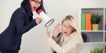 How-to-Keep-an-Employee-Loyal-When-Managing-a-Small-Business